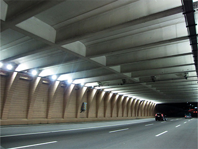 桃園國際機場LED隧道燈